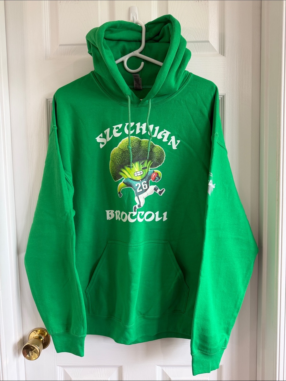 Gildan Philadelphia Eagles Szechuan Broccoli (Saquon Barkley) Graphic Hoodie